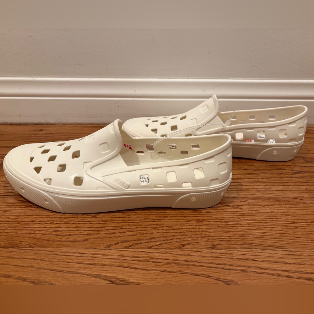Vans UA Slip-On TRK Marshmallow White Rubber Water Shoes Men’s Size 10 & 11 NEW
